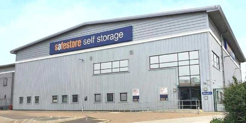 Image of Cranford - Heathrow Store