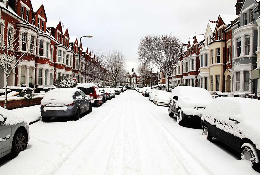 How to move house in winter - Safestore Self Storage