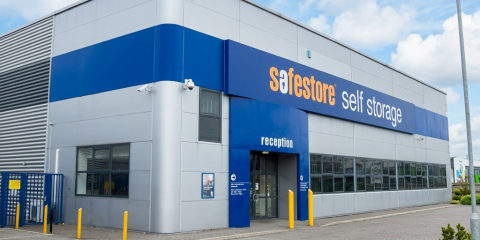 Image of Harlow Store