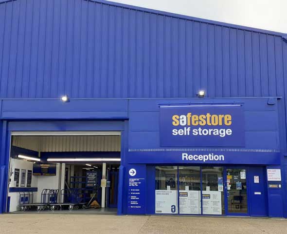 Reception at Safestore Self Storage in Basildon